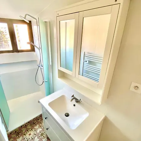 Retro Chic Au Coeur De Apartment *